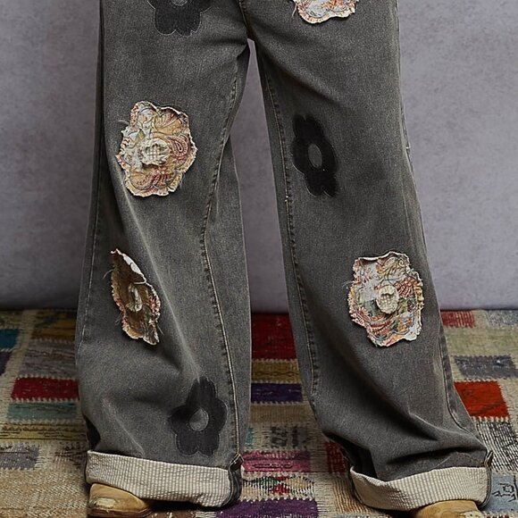 POL Floral Patchwork Relaxed Denim Pants | Black Wash | Rolled Hem | NWT | Small - Picture 3 of 4